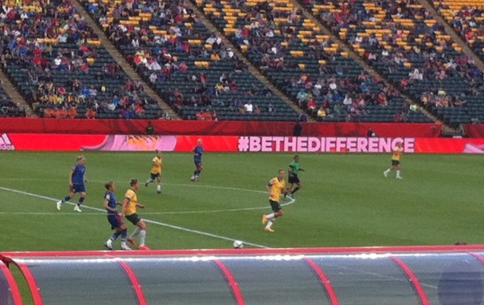 Love how the seats of the stadium already wore the Aussie colours.